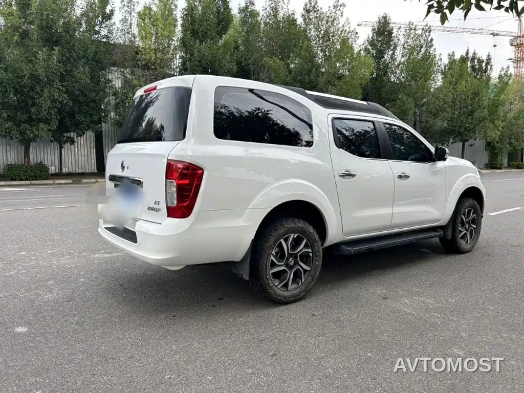 Dongfeng Palasso 2023 2.0T Automatic 4WD Premium — фото 7