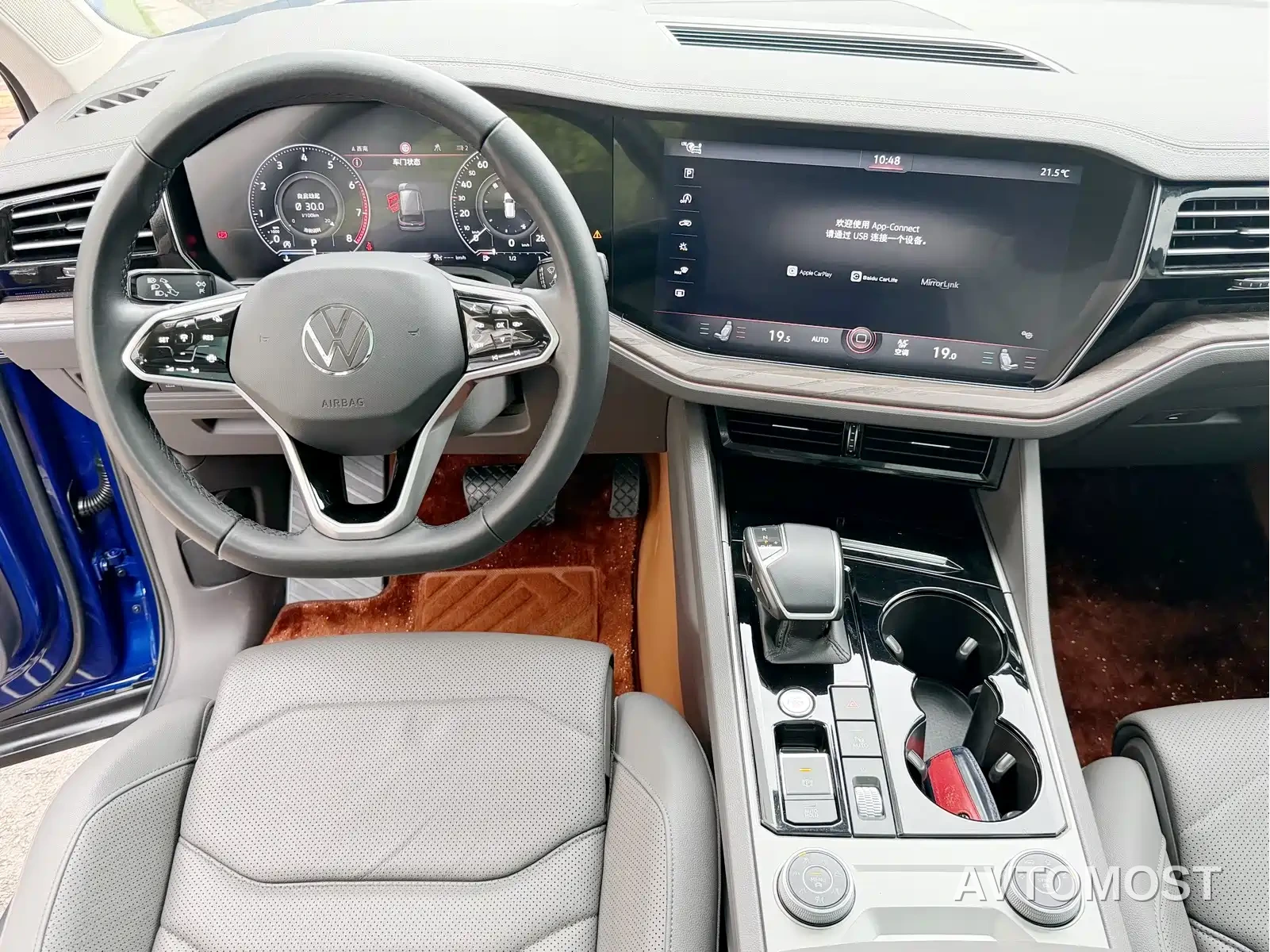 Volkswagen Touareg 2022 3.0TSI Rui Xiang Edition Gloss Black Sport Package — фото 9