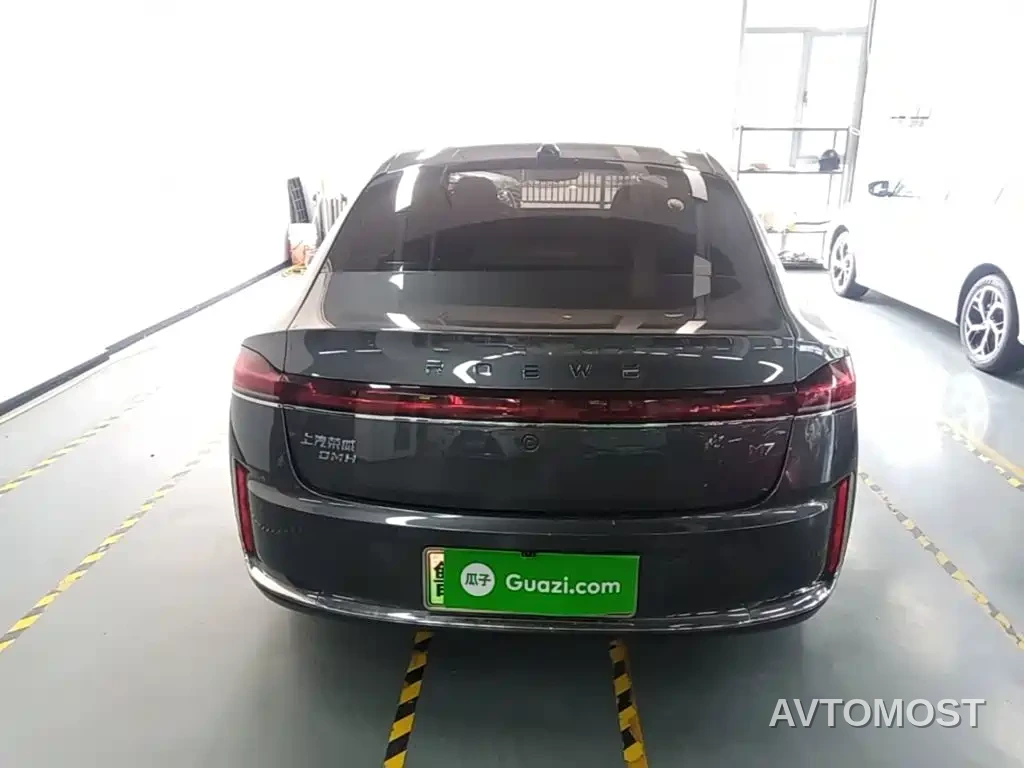Roewe M7 DMH 2025 Base — фото 2
