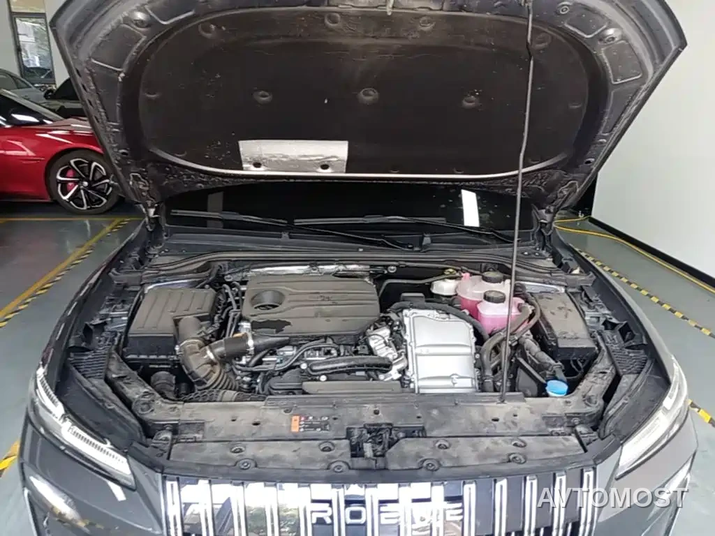 Roewe M7 DMH 2025 Base — фото 13
