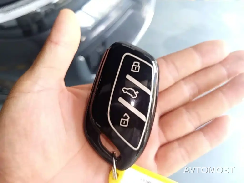 Roewe M7 DMH 2025 Base — фото 14