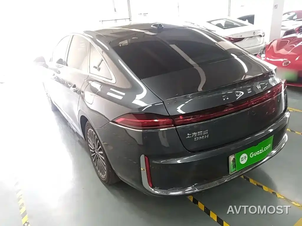 Roewe M7 DMH 2025 Base — фото 20