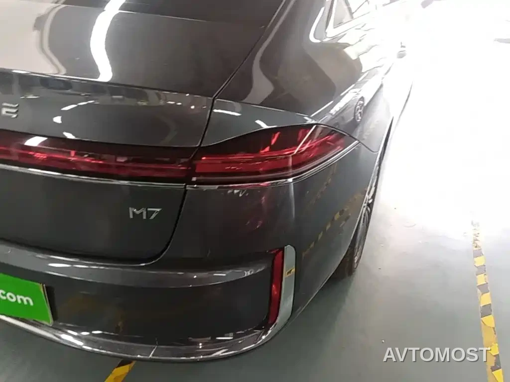 Roewe M7 DMH 2025 Base — фото 21