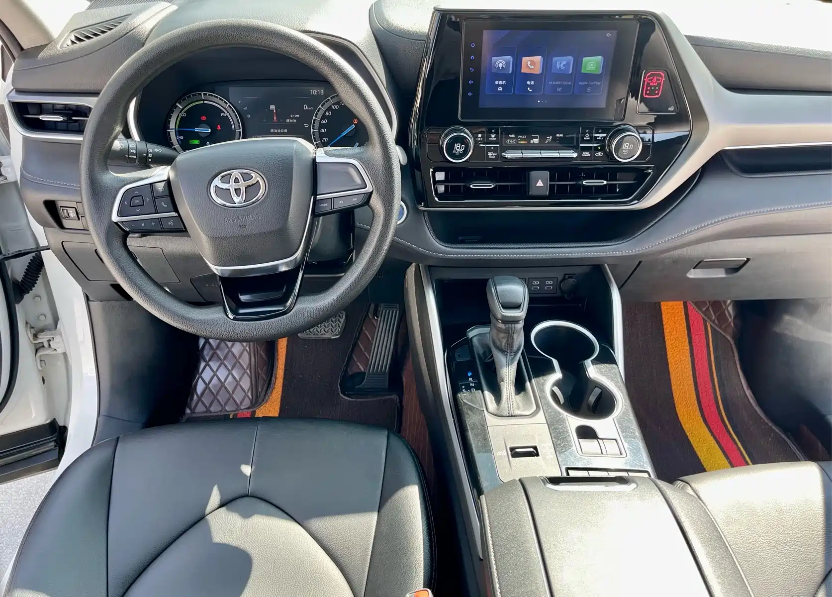 Toyota Highlander 2022 Dual Engine 2.5L 2WD Elite 7-Seater — фото 13