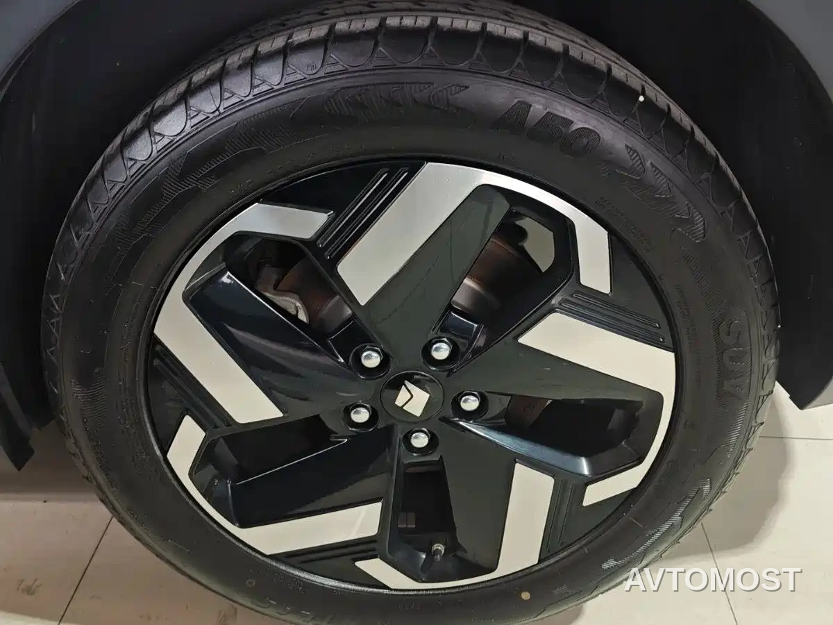Baojun Yunhai 2024 140km Plug-in Hybrid — фото 15