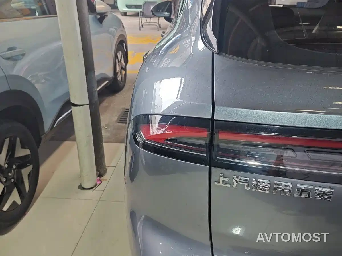 Baojun Yunhai 2024 140km Plug-in Hybrid — фото 17