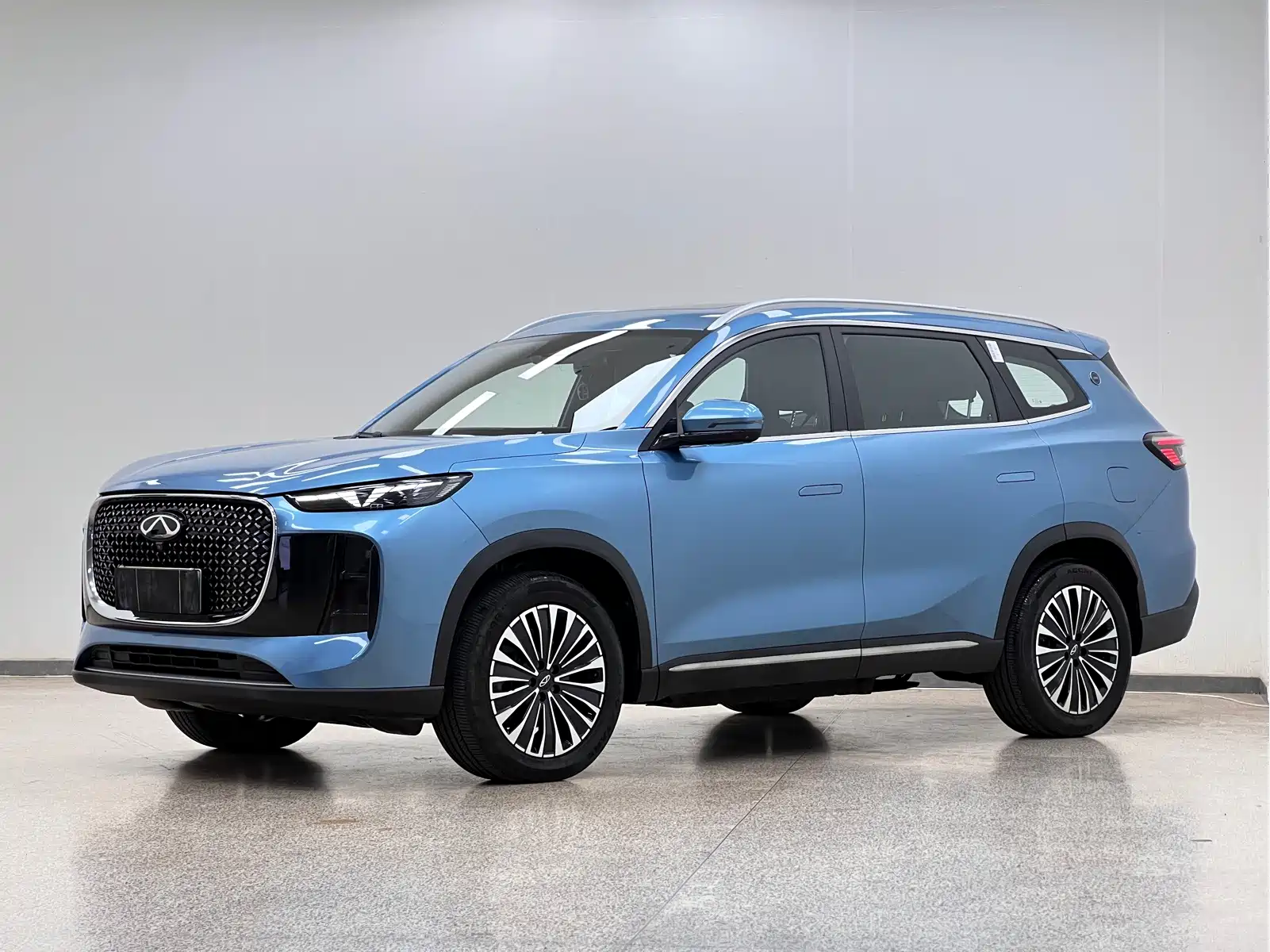 Chery Tiggo 8 PLUS C-DM 2025 1.5T 116km Premium 5-Seater
