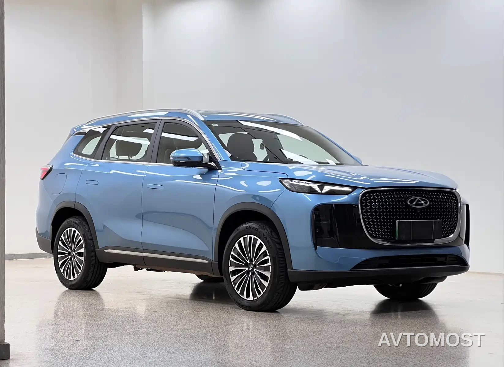 Chery Tiggo 8 PLUS C-DM 2025 1.5T 116km Premium 5-Seater — фото 3