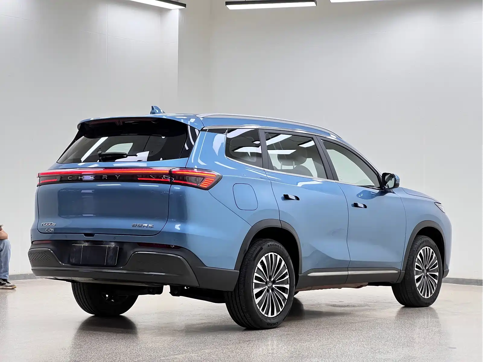 Chery Tiggo 8 PLUS C-DM 2025 1.5T 116km Premium 5-Seater — фото 7