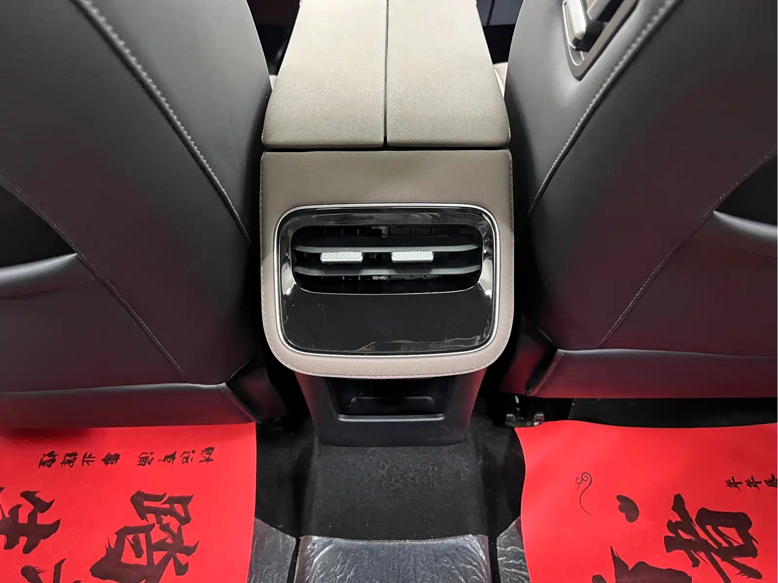 Chery Tiggo 8 PLUS C-DM 2025 1.5T 116km Premium 5-Seater — фото 18