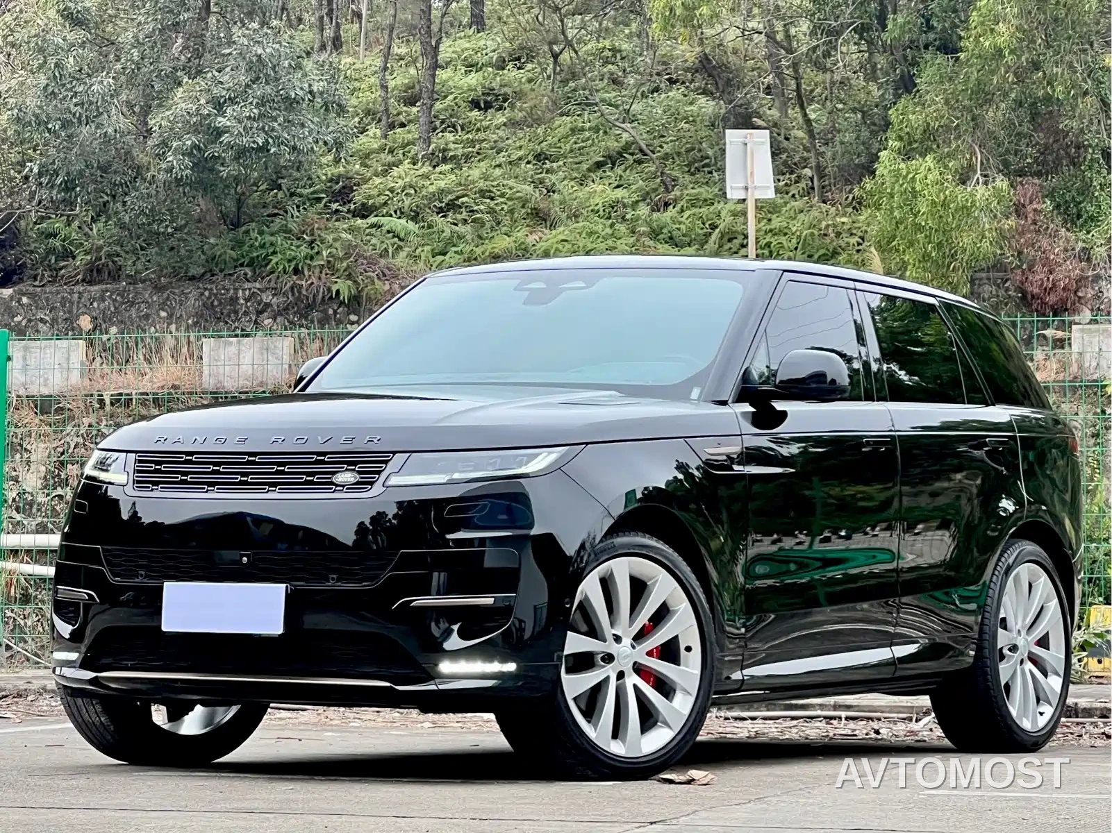 Land Rover Range Rover Sport 2024 400PS Exemplary Edition — фото 1