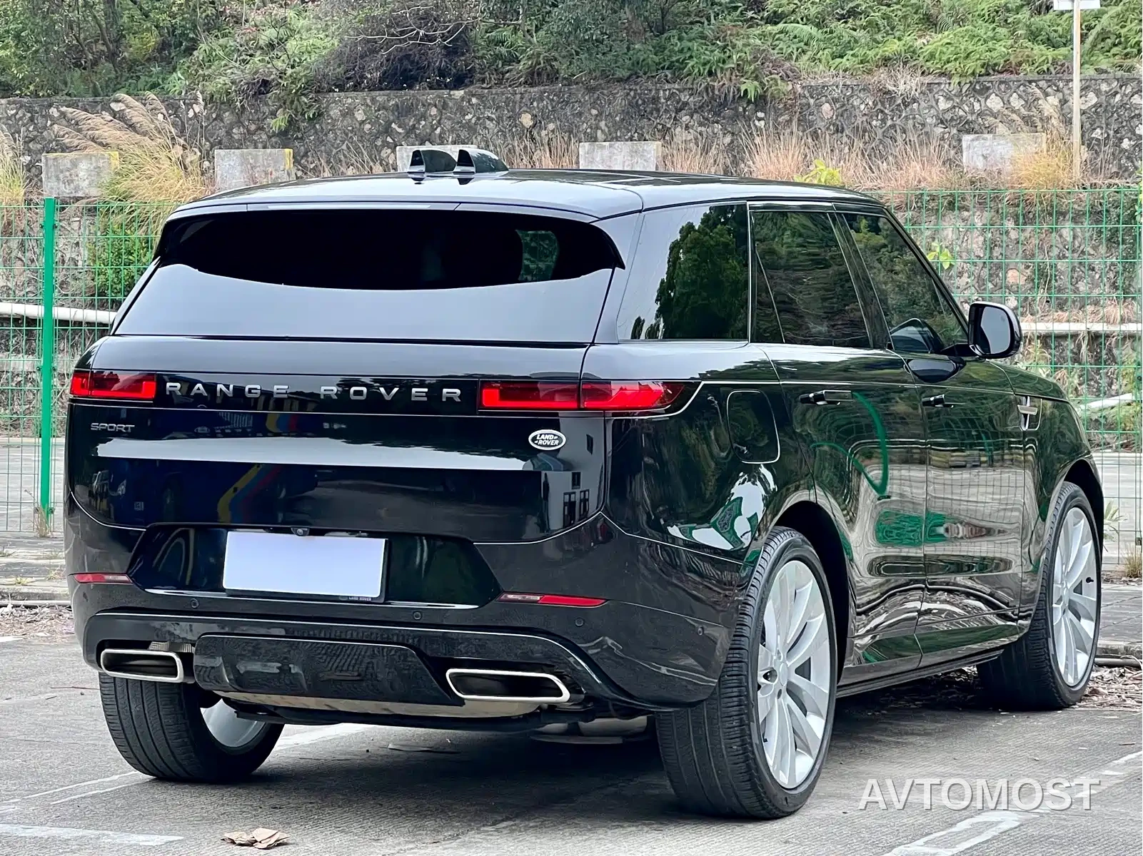 Land Rover Range Rover Sport 2024 400PS Exemplary Edition — фото 22