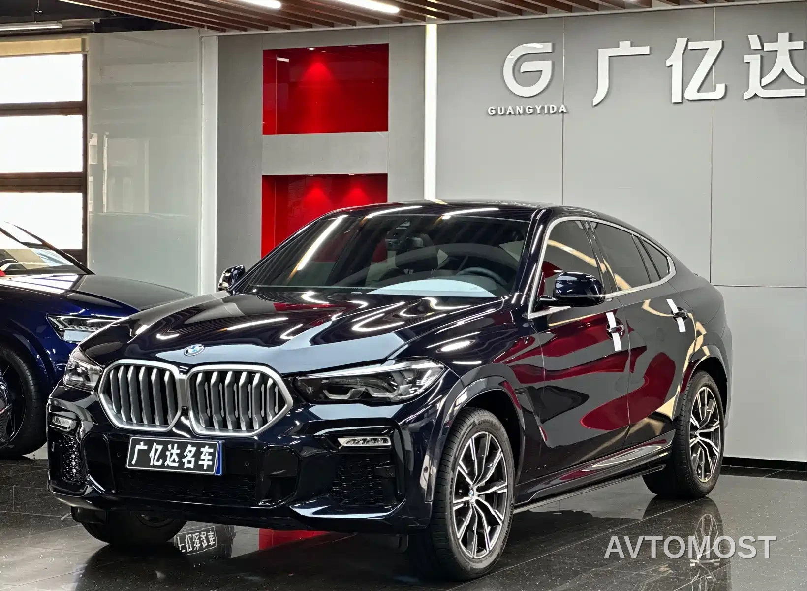 BMW X6 2021 xDrive30i M Sport Package — фото 1