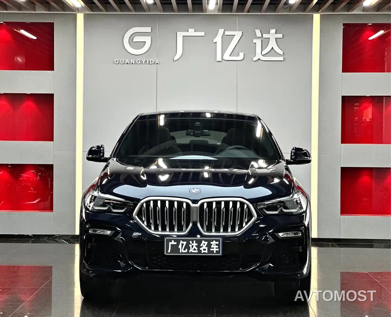 BMW X6 2021 xDrive30i M Sport Package — фото 2