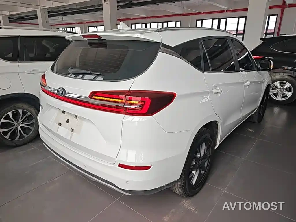 BYD Song 2021 Classic 1.5T Auto Elite — фото 7