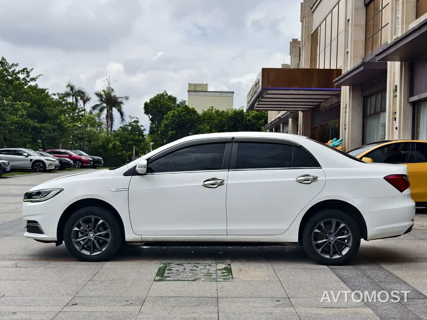 BYD Qin New Energy 2021 Mobility Edition — фото 4