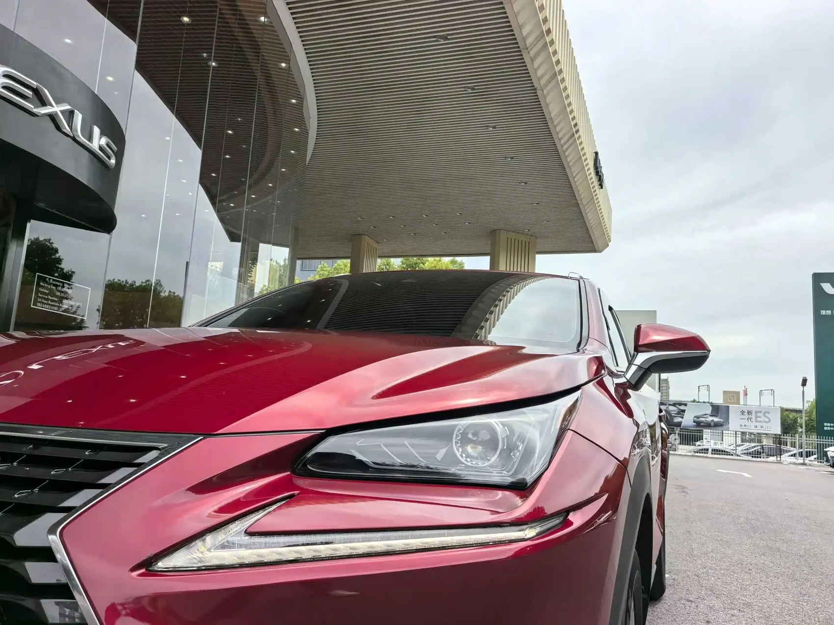 Lexus NX 2020 300h FWD F Sport China VI — фото 5