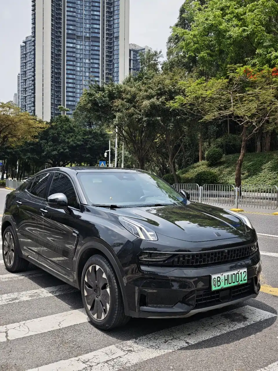 Lynk & Co 05 EM-P 2021 1.5TD PHEV HALO — фото 2