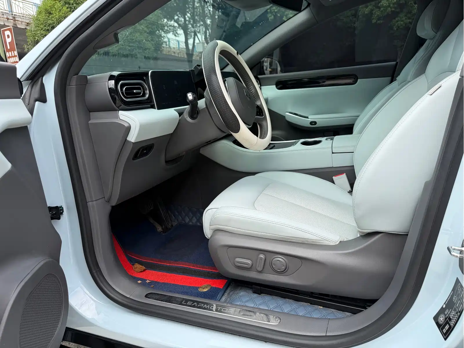 Leapmotor C01 2024 Extended Range 216 Comfort Edition — фото 6