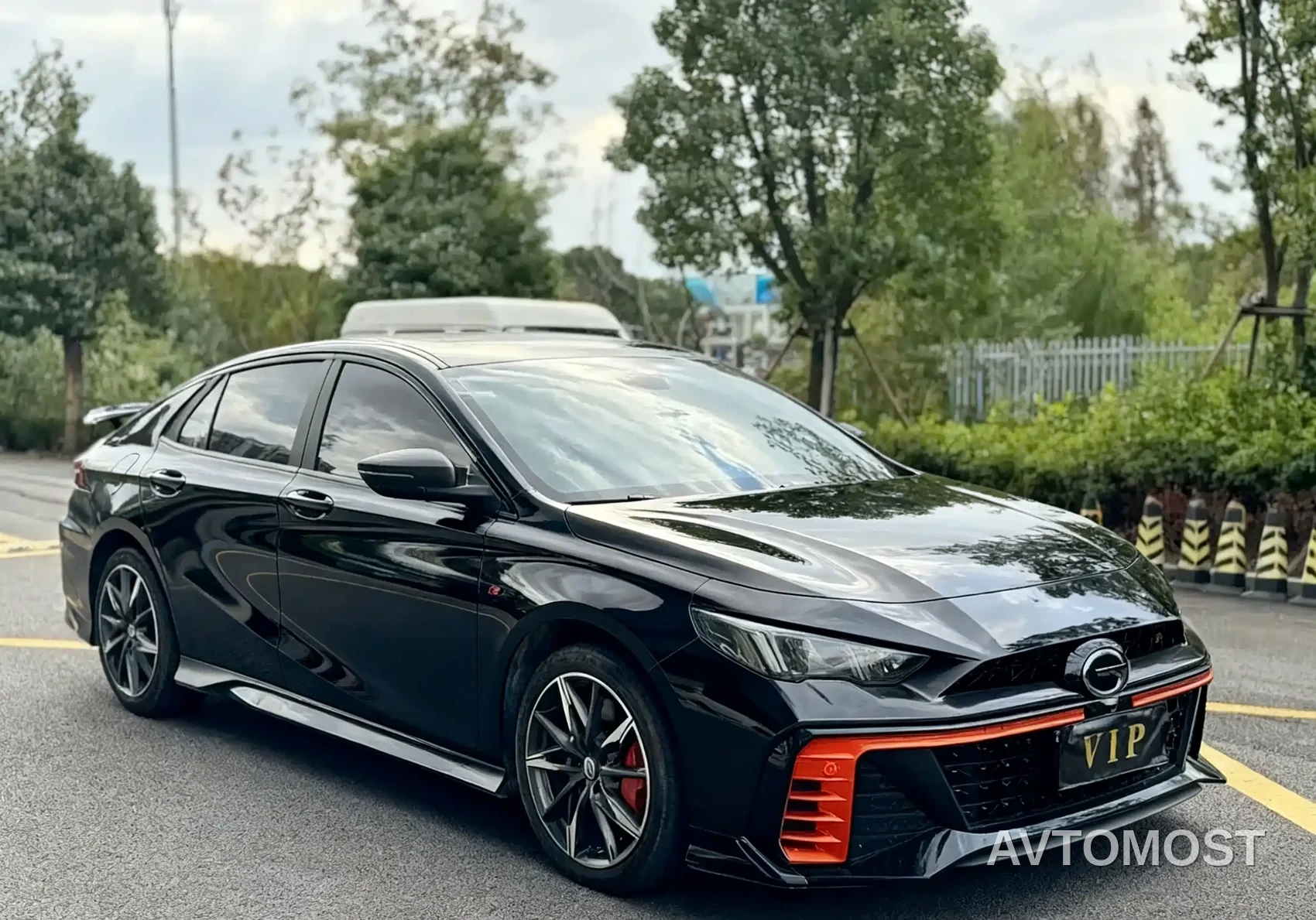 GAC Trumpchi Emkoo 2023 400T Automatic R PRO — фото 3
