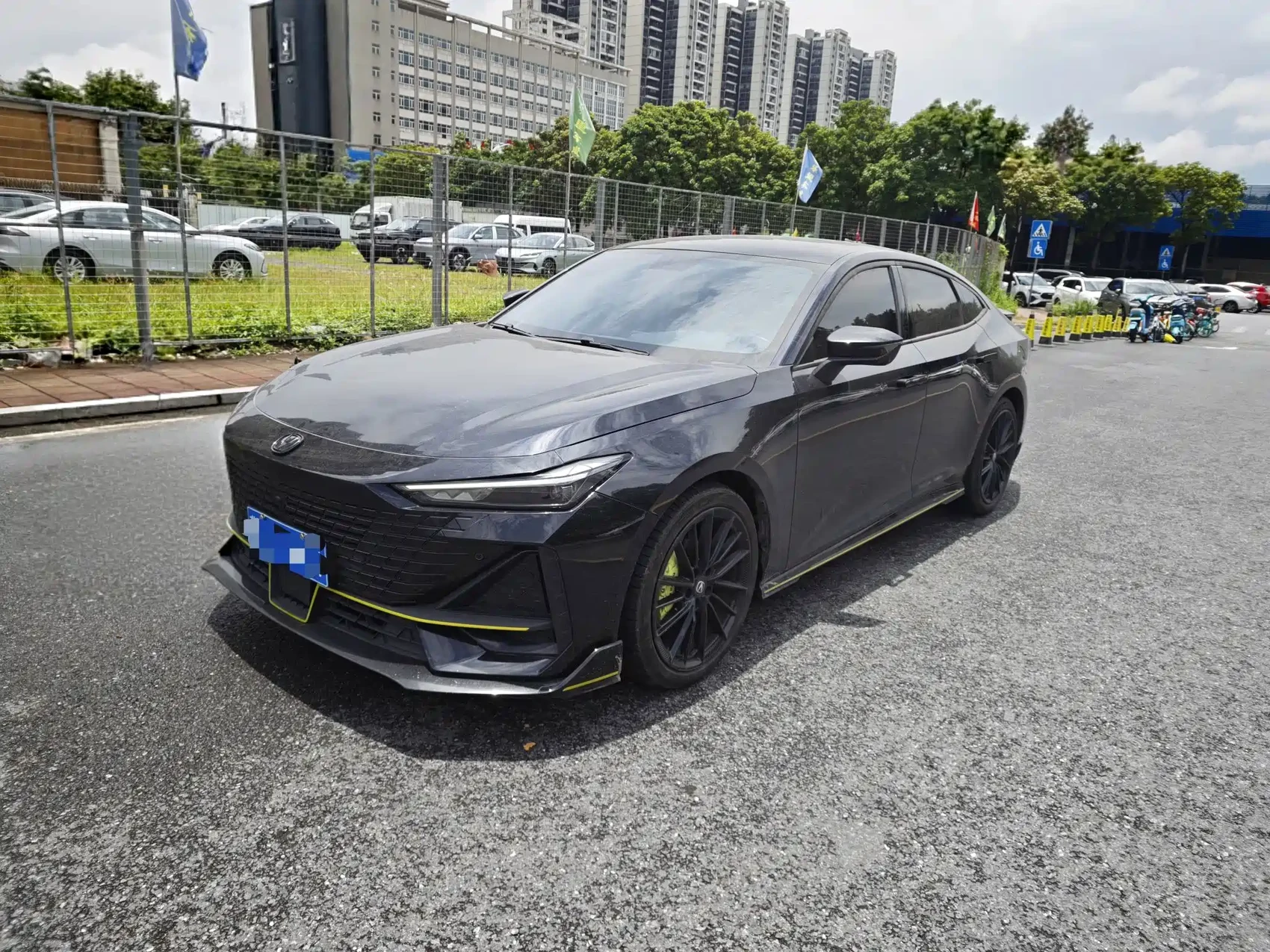 Changan UNI-V 2022 1.5T Sport Edition