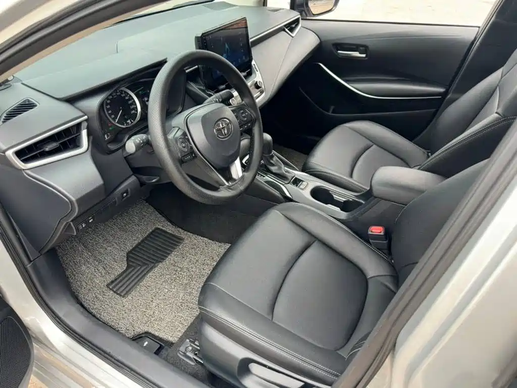 Toyota Corolla 2021 Hybrid 1.8L E-CVT Pioneer Edition — фото 7