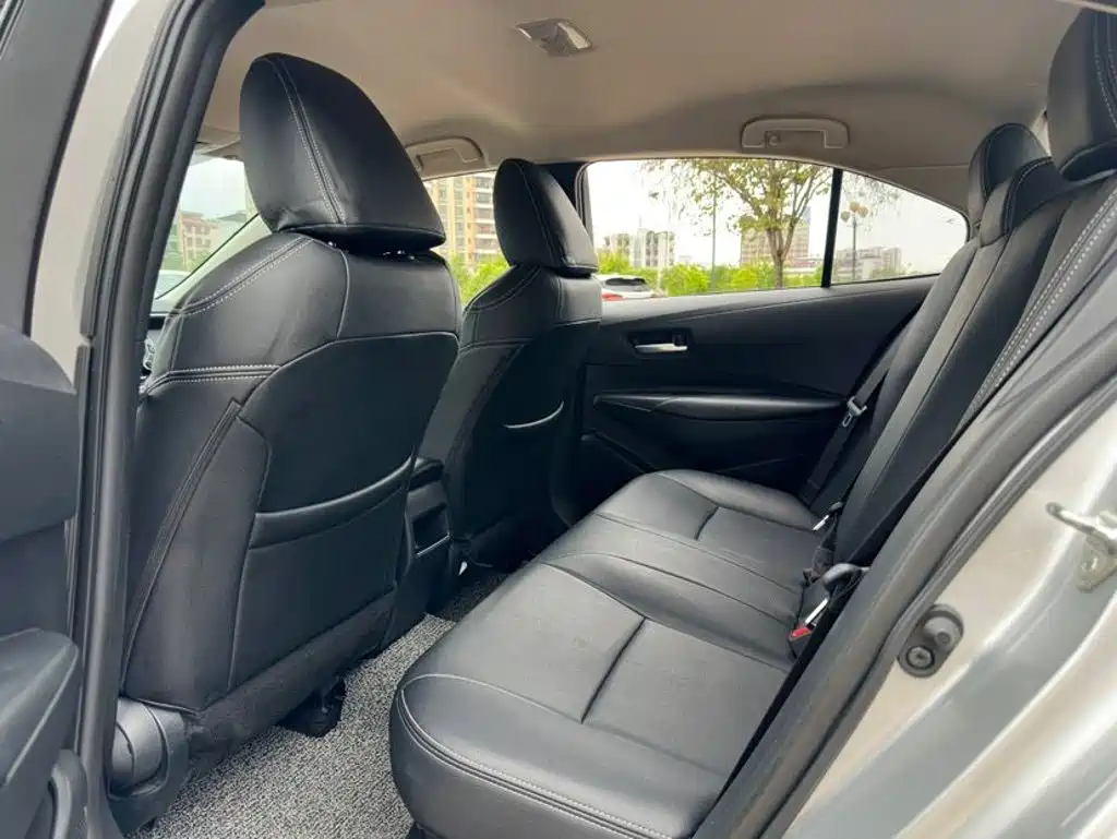 Toyota Corolla 2021 Hybrid 1.8L E-CVT Pioneer Edition — фото 8