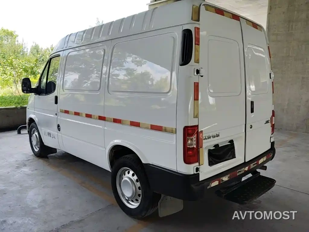 Jiangling Tesun 2021 2.8T Space King Regular Short Wheelbase Medium-high Roof 3-seater Diesel China VI JX493 — фото 5