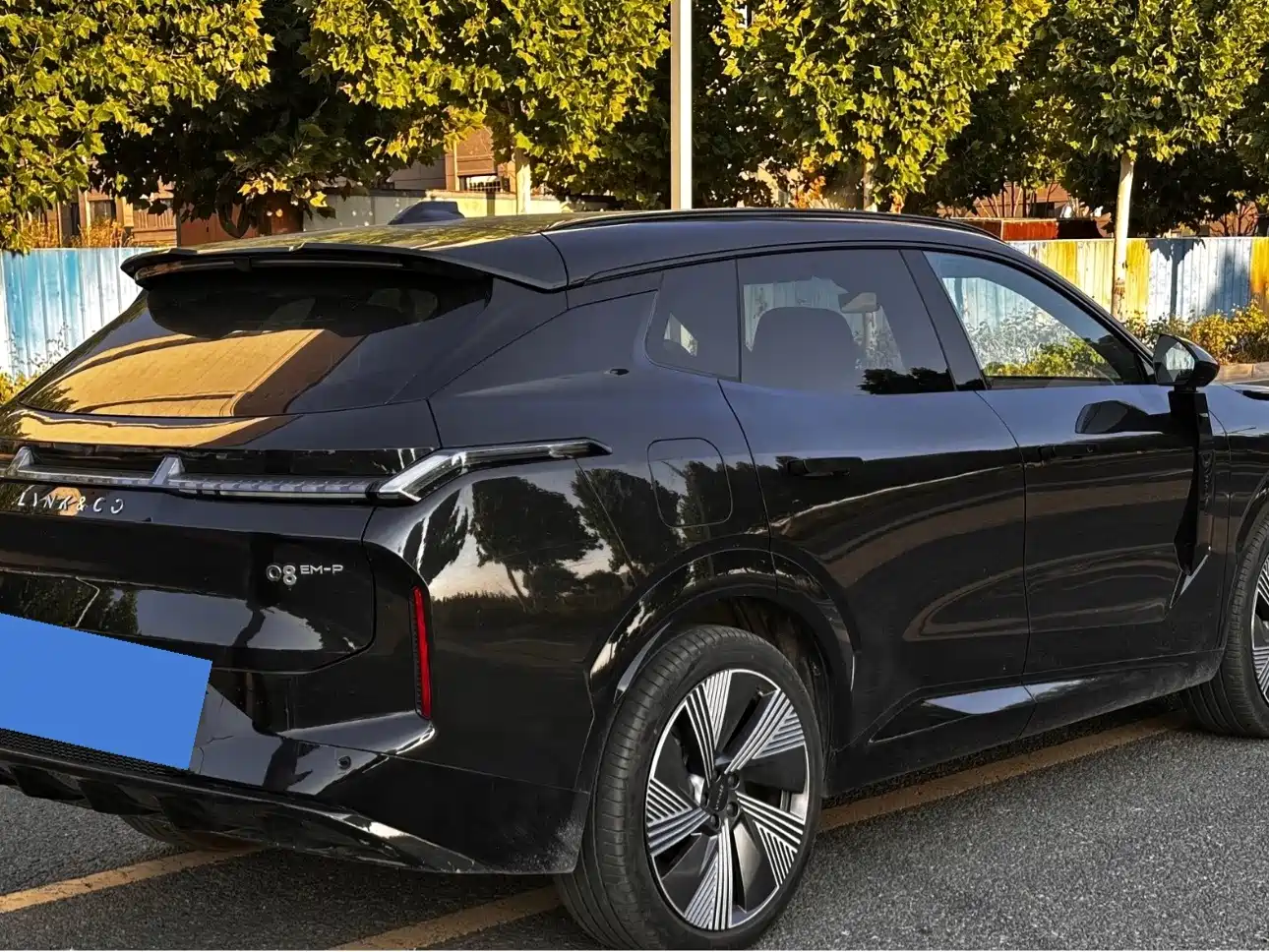 Lynk & Co 08 EM-P 2023 120km Long Range Pro — фото 9