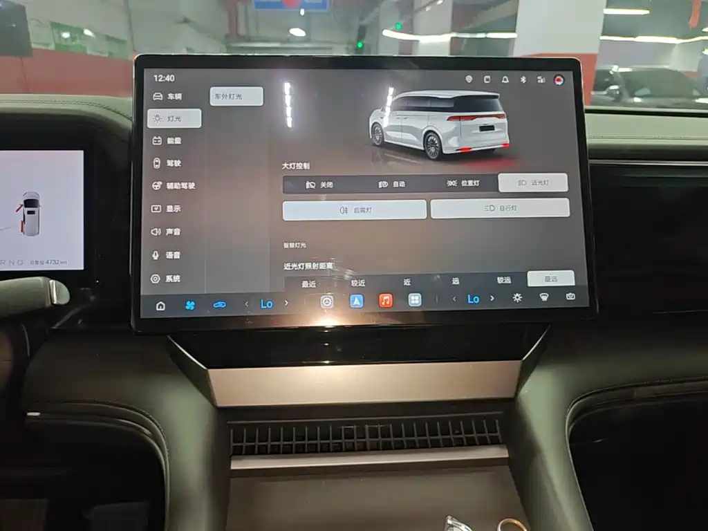 BYD M9 2025 Model 1060 Pilot Edition — фото 13