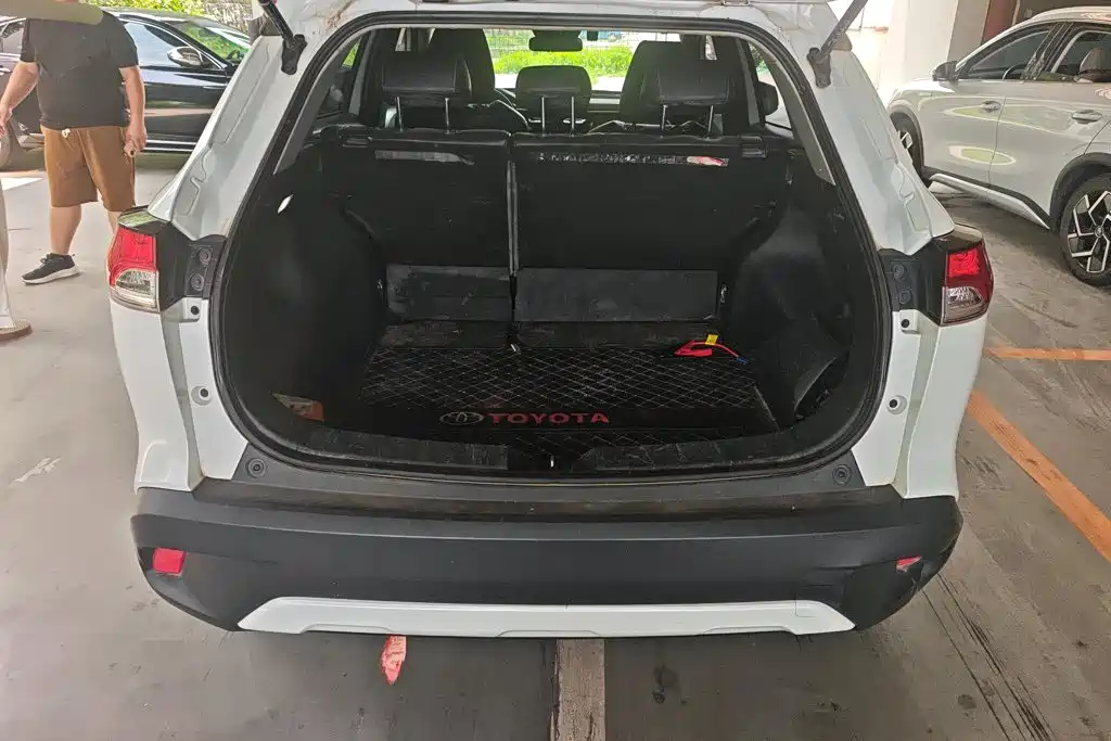 Toyota Corolla Cross 2023 Hybrid 2.0L Pioneer Edition — фото 4