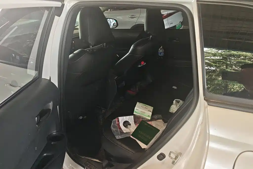 Toyota Corolla Cross 2023 Hybrid 2.0L Pioneer Edition — фото 11