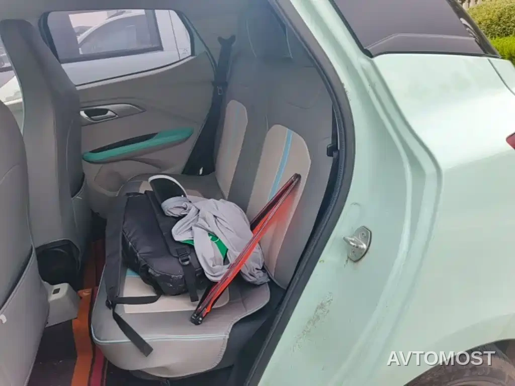 JMCG New Energy Yizhi EV3 2024 Youth Edition 330KM Comfort — фото 17