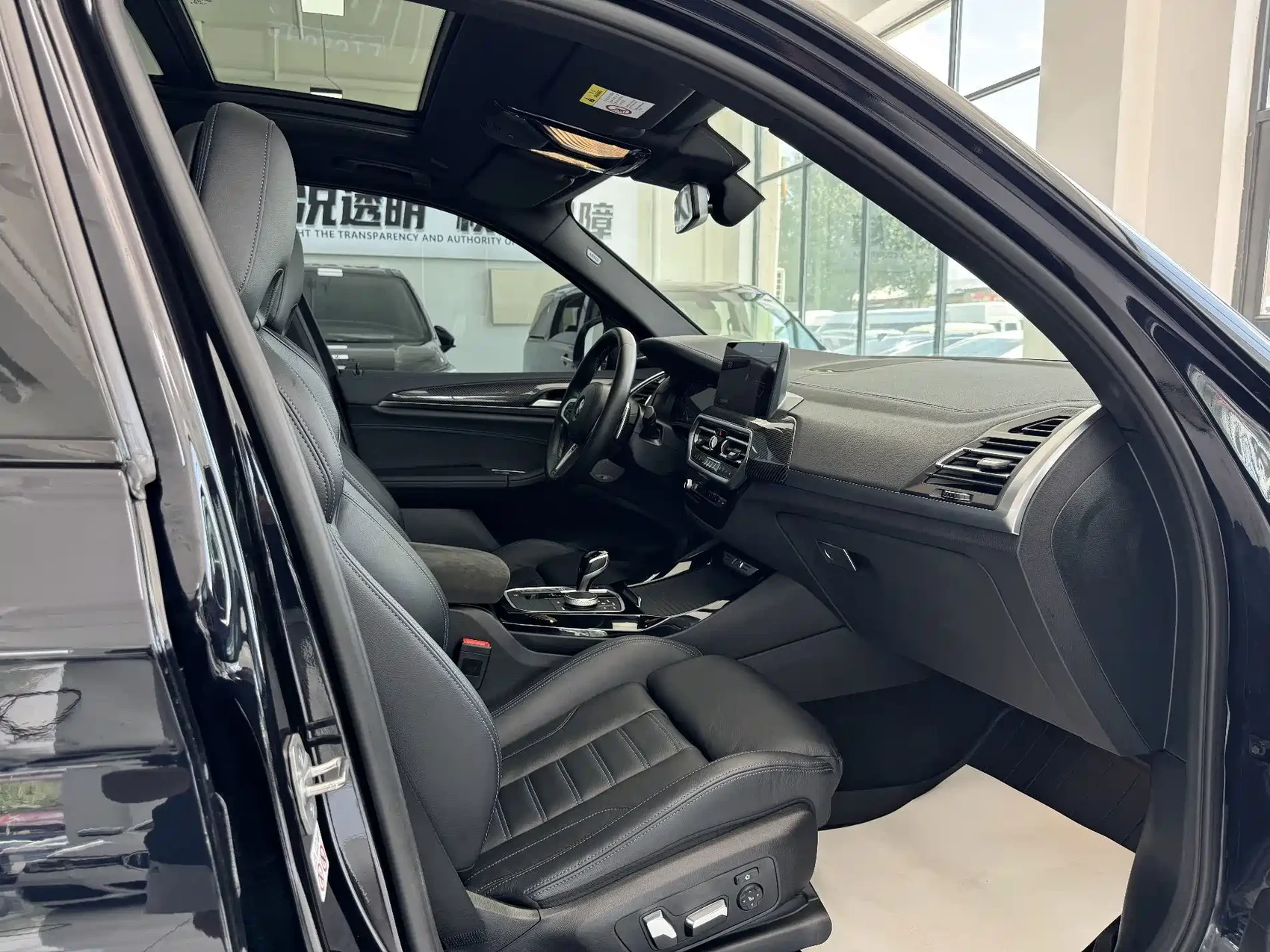 BMW X3 M40i 2022 M40i — фото 10