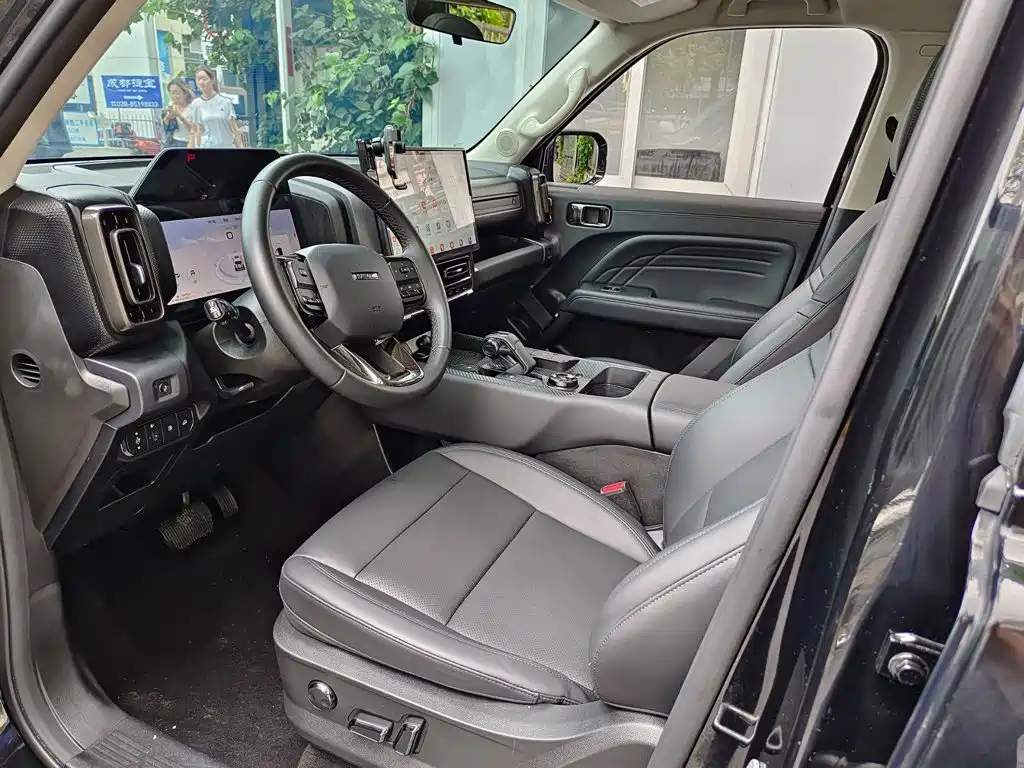 Haval Meng Long NEV 2024 Hi4 145 Pro — фото 7