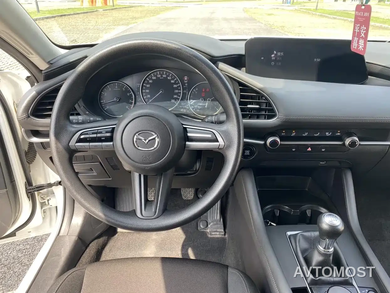 Mazda3 Axela 2022 Mazda3 1.5L Manual Basic Edition — фото 7
