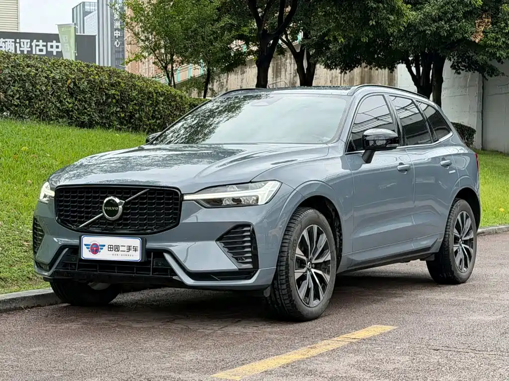 Volvo XC60 2023 B5 AWD Smart Premium Sport Edition