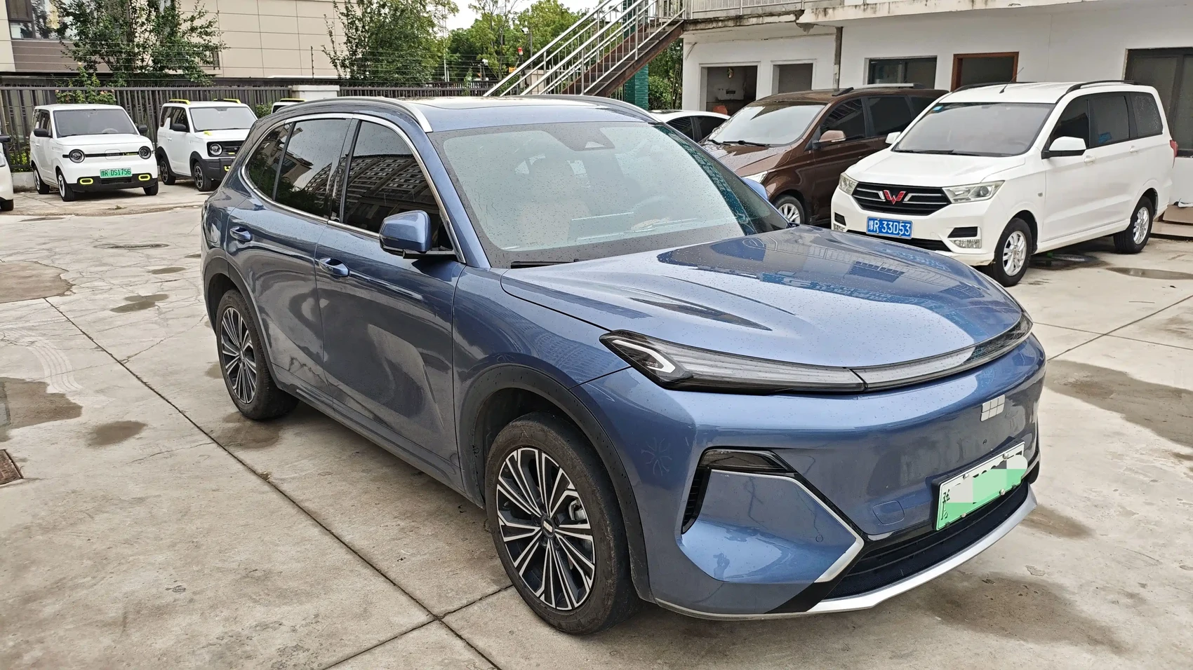 Geely Galaxy Starship 7 EM-i 2025 120km Navigation Edition — фото 3