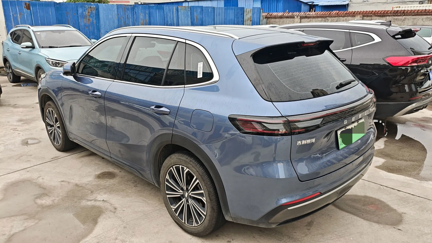 Geely Galaxy Starship 7 EM-i 2025 120km Navigation Edition — фото 5