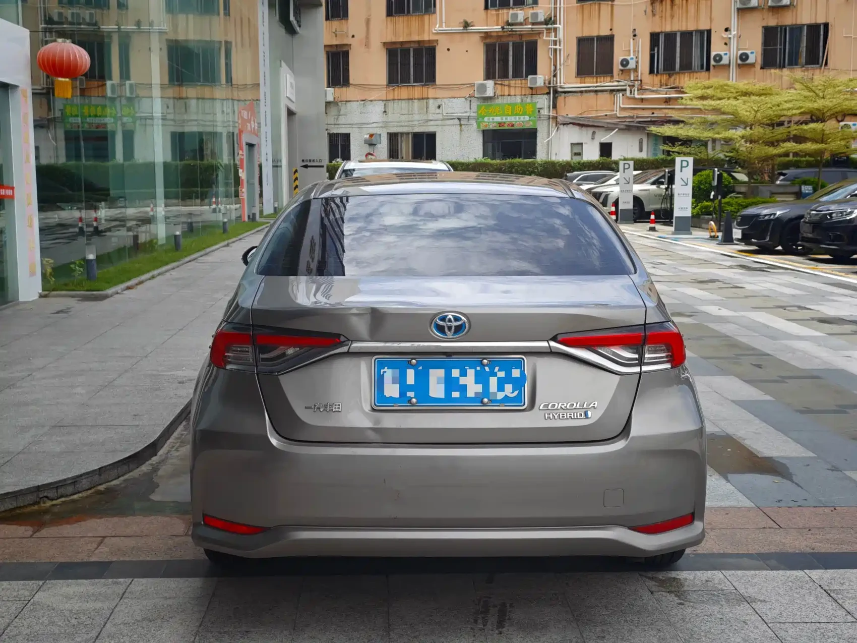 Toyota Corolla 2021 Hybrid 1.8L E-CVT Elite Edition — фото 5