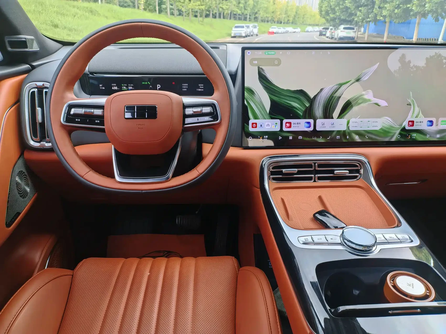 Geely Galaxy M9 2025 Model 230km 2WD Explorer+ Edition — фото 19