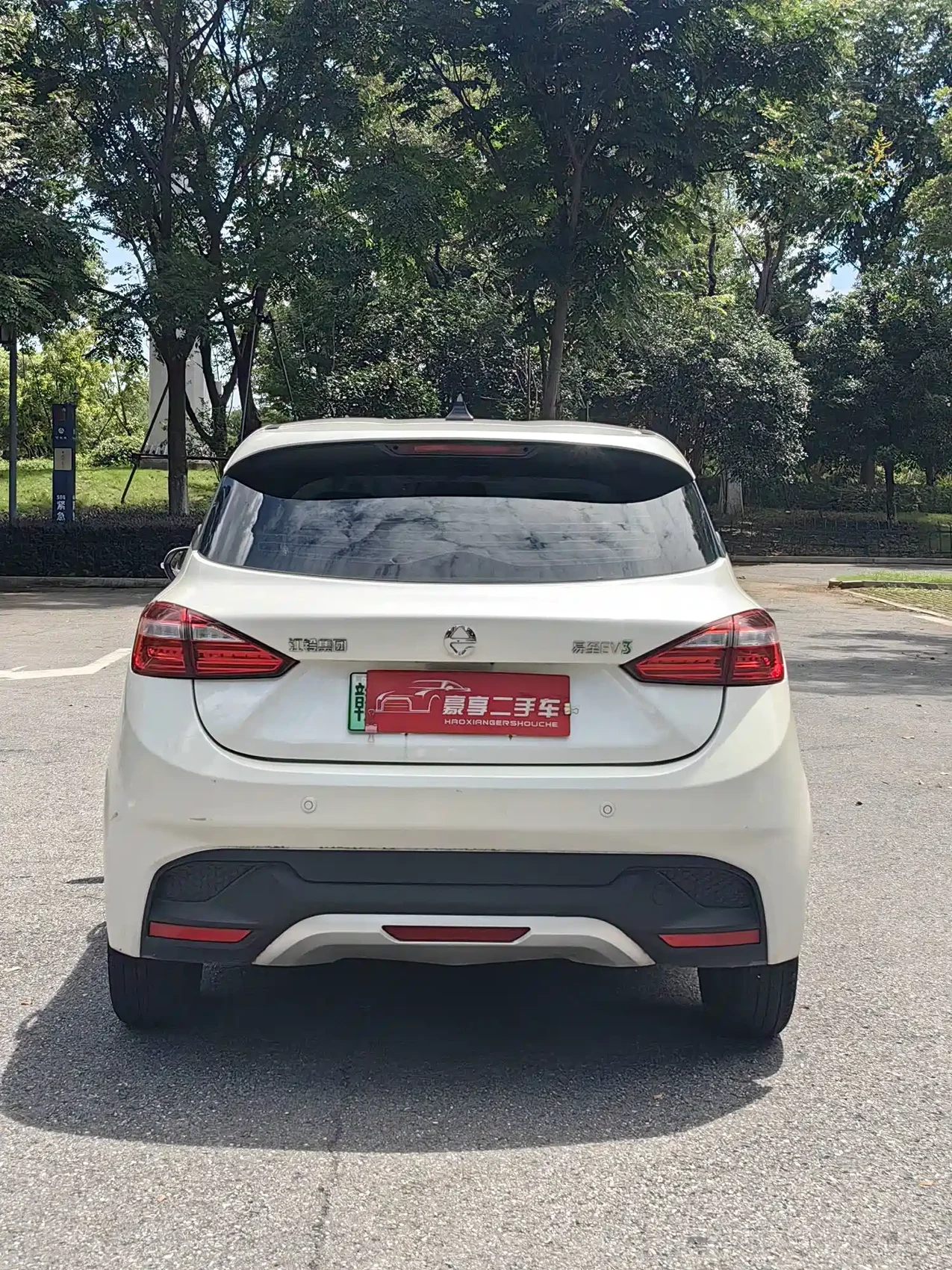 JMCG New Energy Yizhi EV3 2019 Model Joy Run Version — фото 11