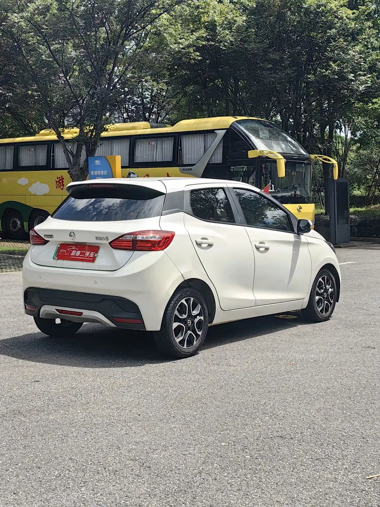JMCG New Energy Yizhi EV3 2019 Model Joy Run Version — фото 12