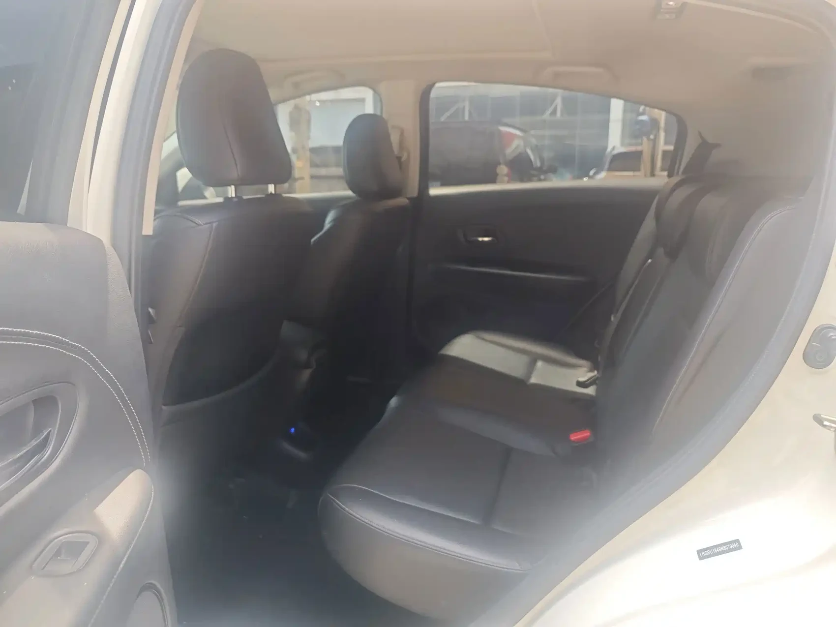 Honda Vezel 2020 1.5L CVT Pioneer — фото 5