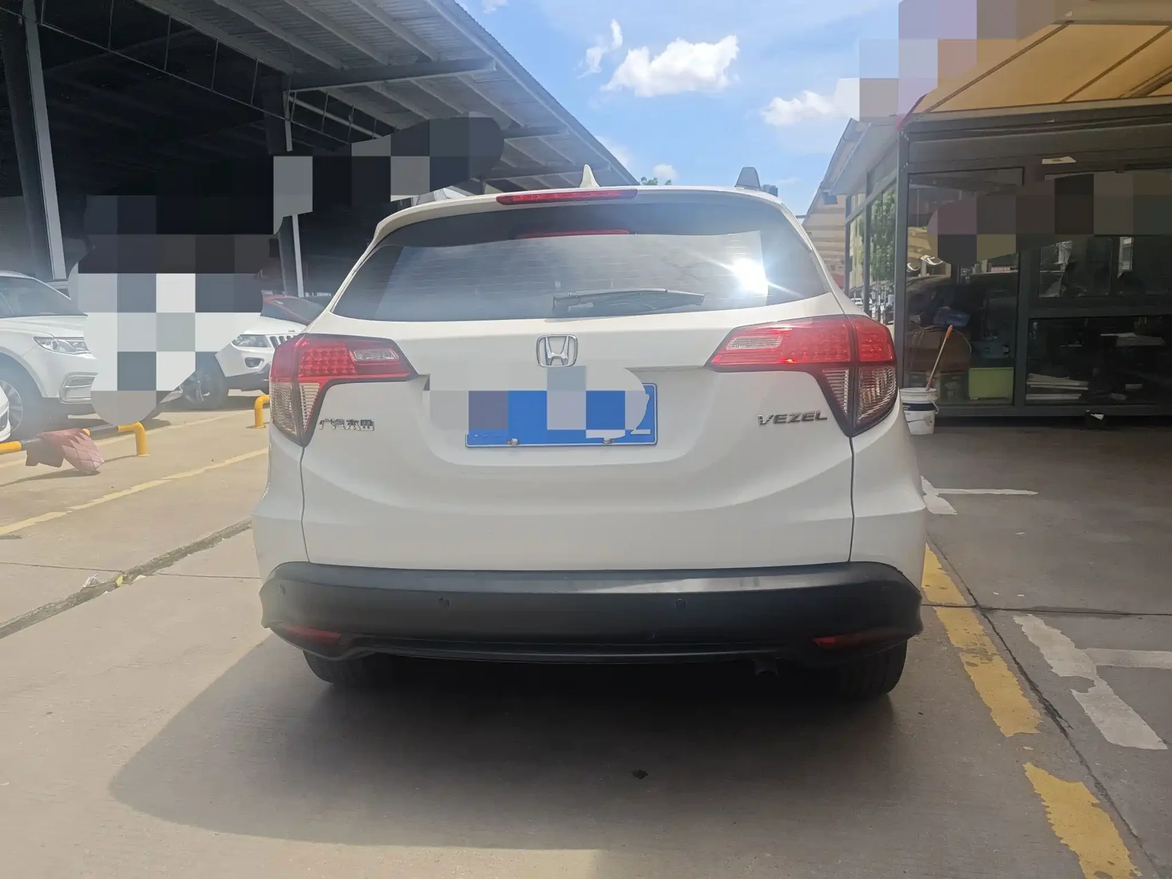 Honda Vezel 2020 1.5L CVT Pioneer — фото 8
