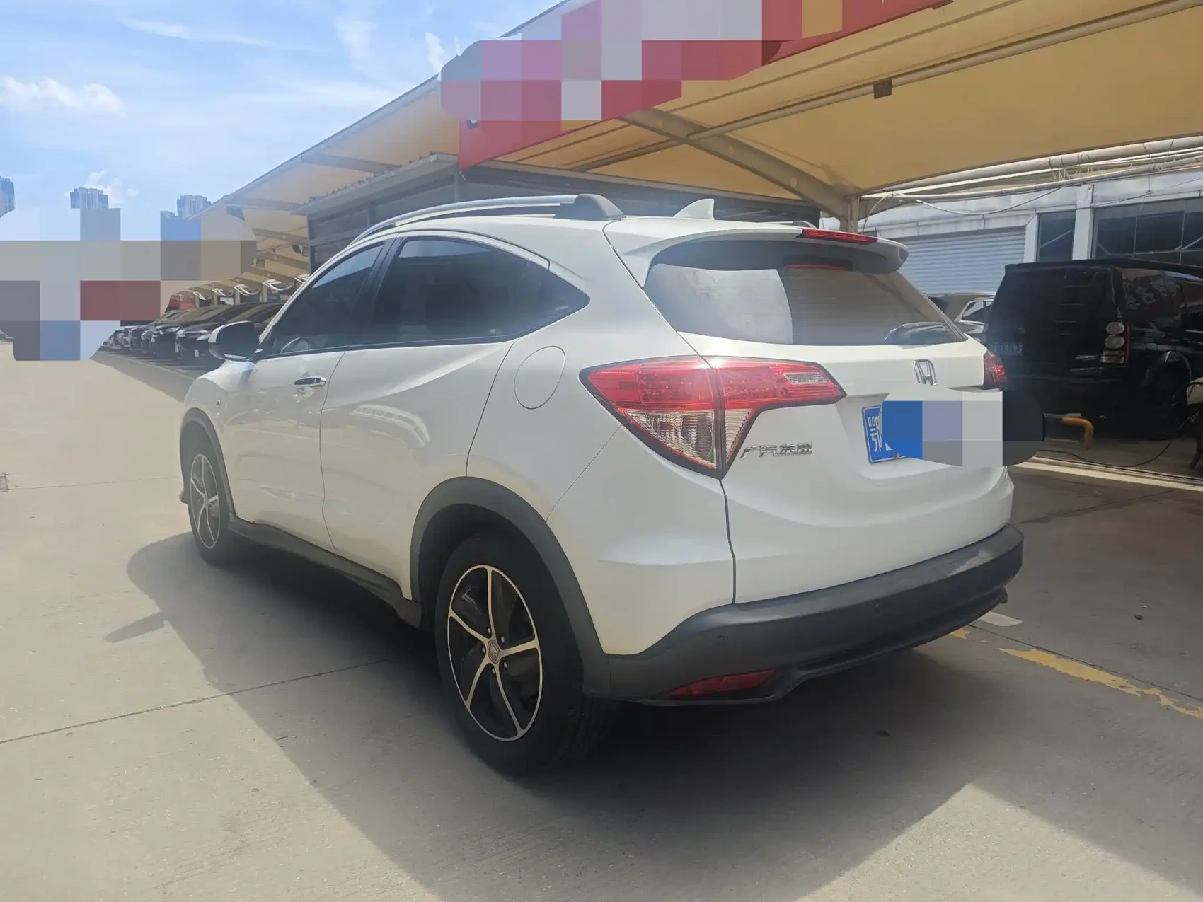 Honda Vezel 2020 1.5L CVT Pioneer — фото 9