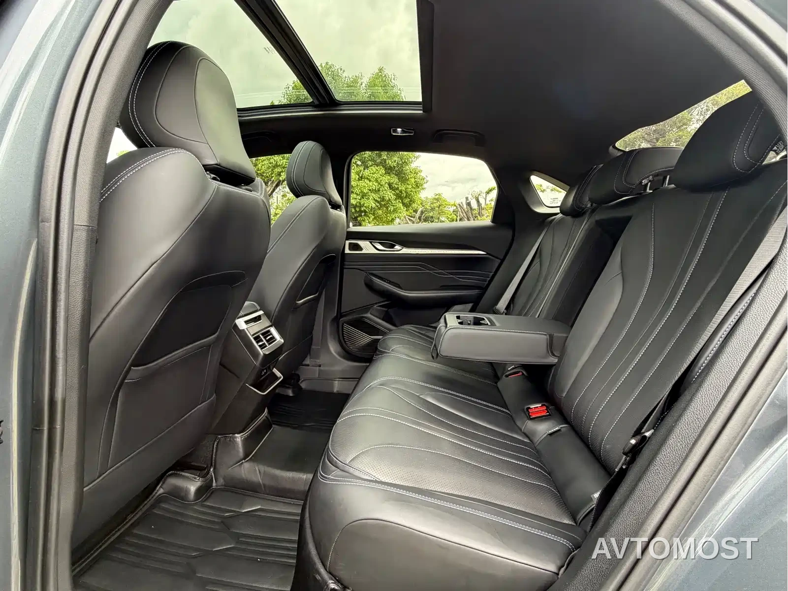 Geely Xing Rui 2025 Oriental Glory 1.5TD Kunlun Edition — фото 8