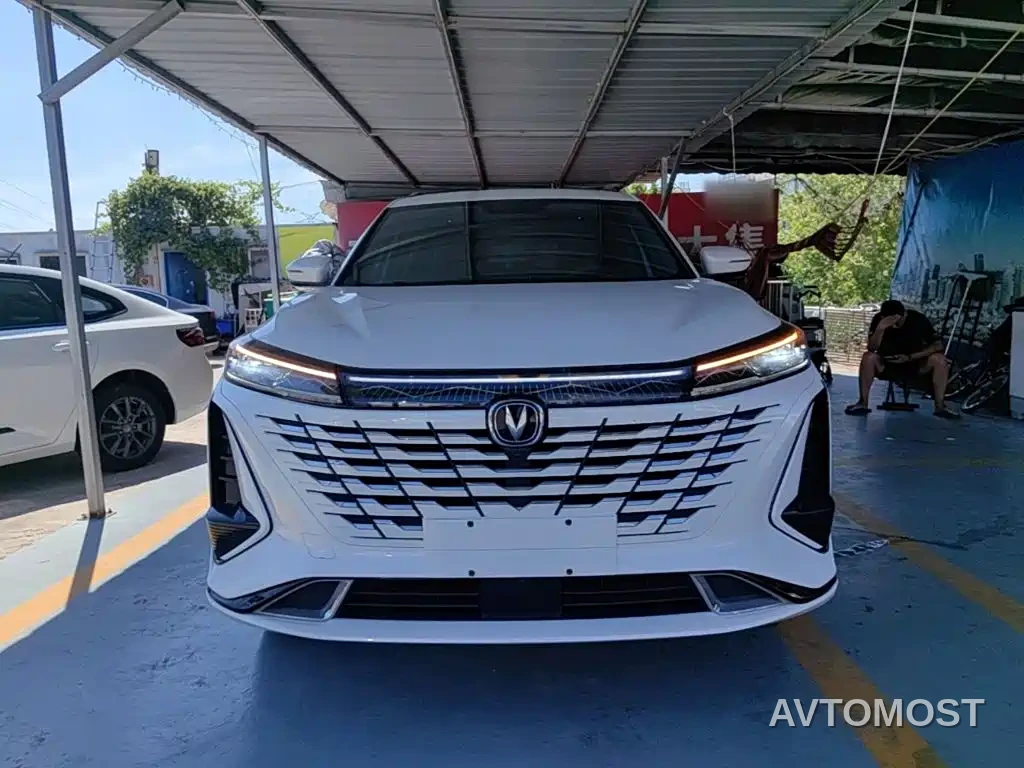 Changan CS75 PLUS 2023 3rd Gen 1.5T Auto Premium — фото 3