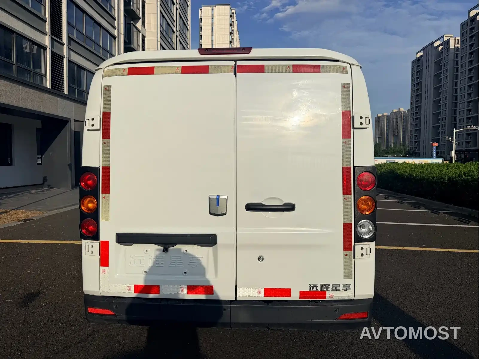 Yuan Cheng FarStar V 2022 Xingxiang V6E Premium Long Wheelbase Gotion 38.7kWh — фото 9