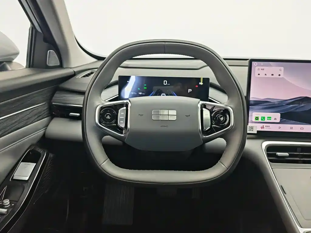 Geely Galaxy L6 2025 EM-i 60km Explorer Edition — фото 11
